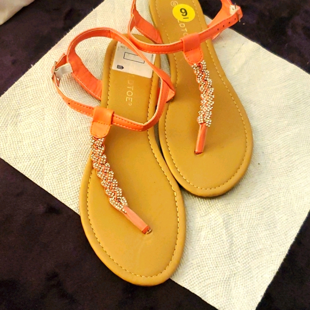 Ladies sandals